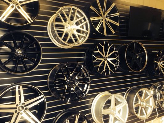 Tire & Wheel Mart