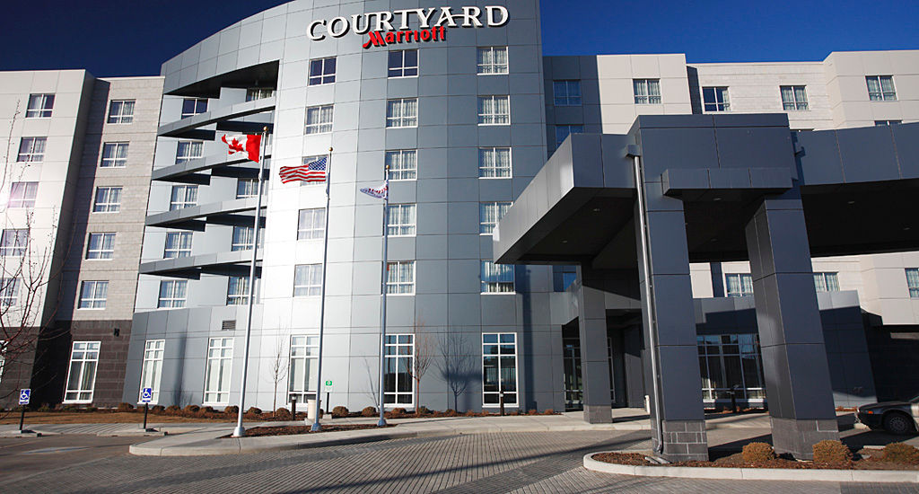 Courtyard Calgary Airport