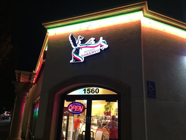 Mexico Bakery