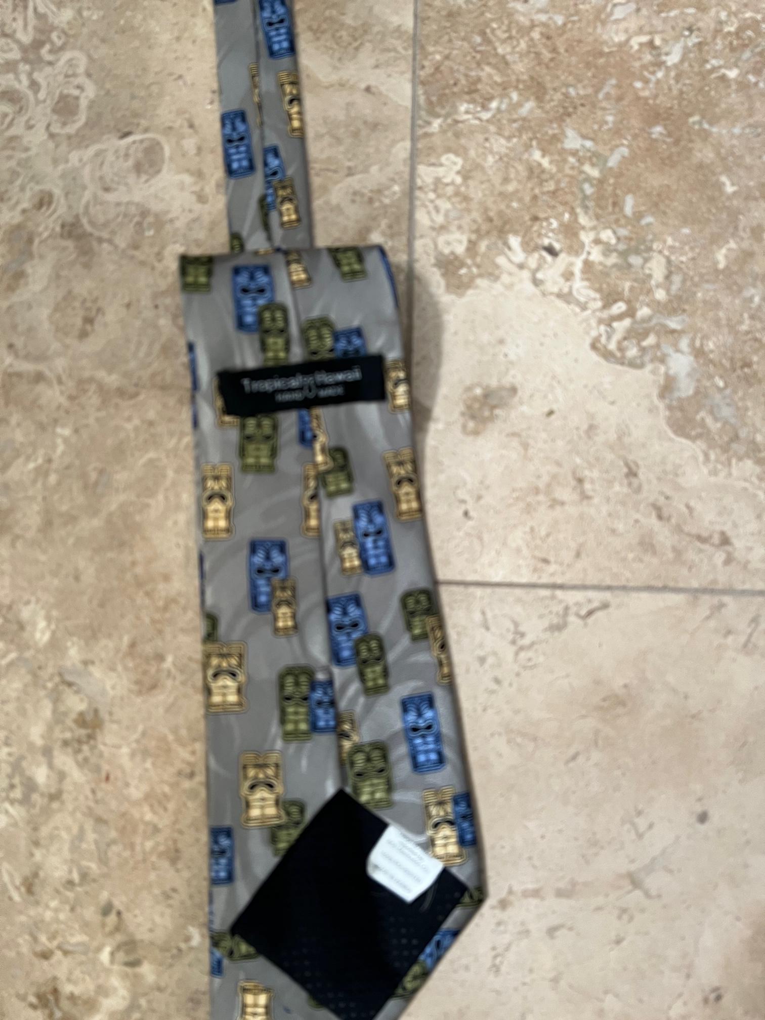 Tropical Hawaii tie - hand made 